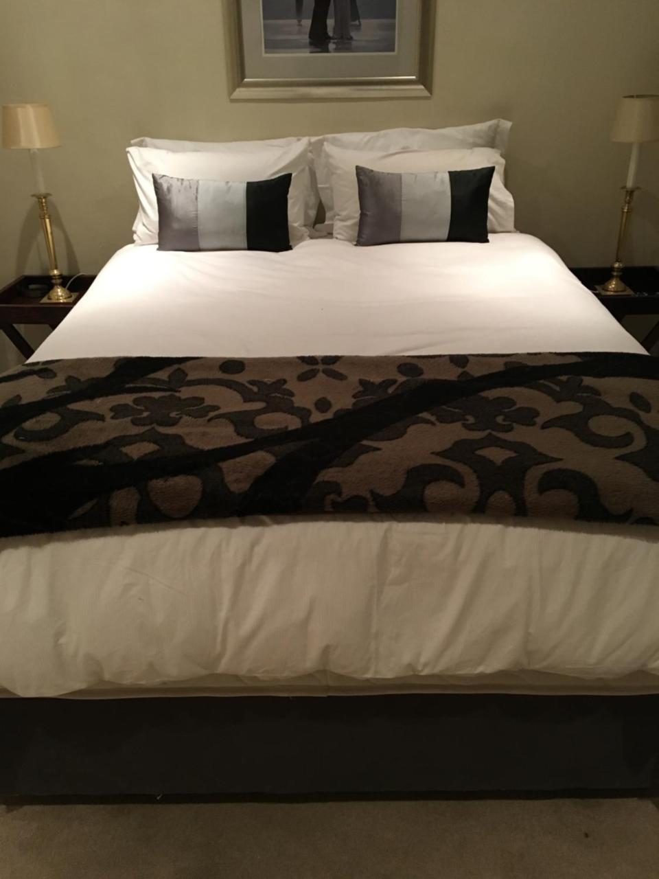 Vair'S Place Guest House In Sandton Paulshof - Apartment, Lux Suites & Spa Johannesburg Kültér fotó