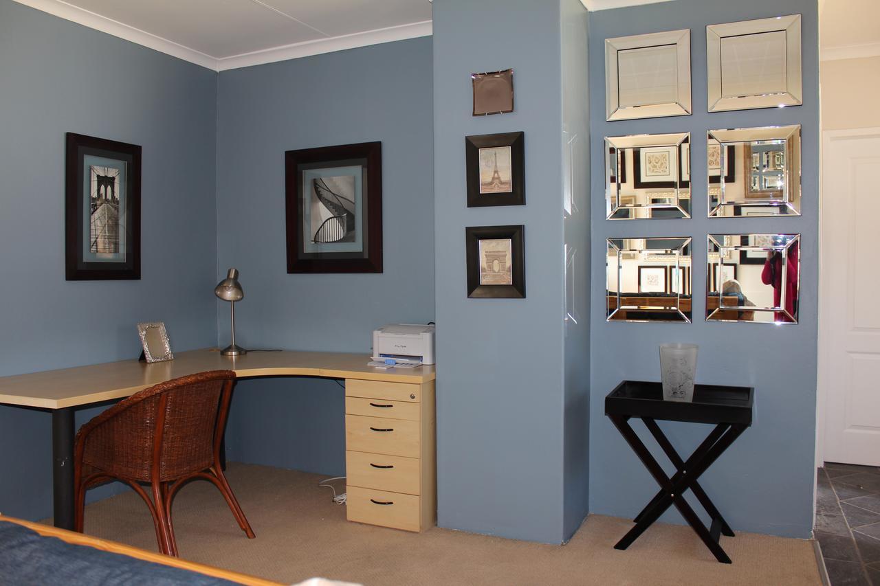 Vair'S Place Guest House In Sandton Paulshof - Apartment, Lux Suites & Spa Johannesburg Kültér fotó